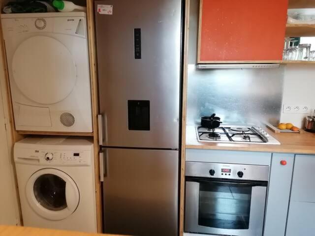 Appartement Avec Jardin Au Calme Монтрёй Экстерьер фото