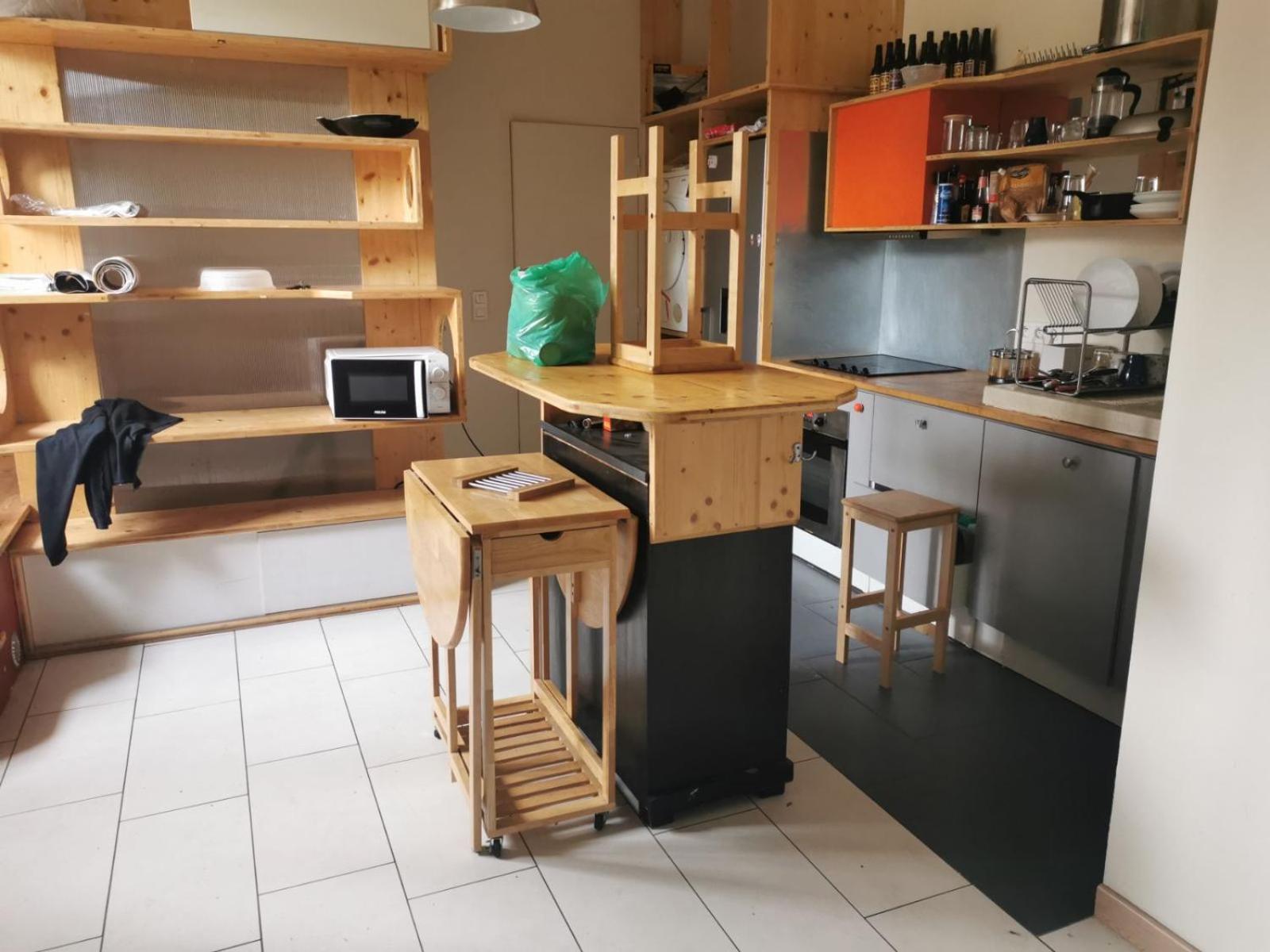 Appartement Avec Jardin Au Calme Монтрёй Экстерьер фото